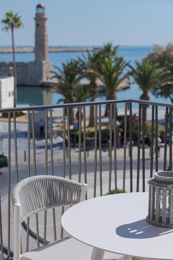 V77 Seafront Suites Ретимно Экстерьер фото