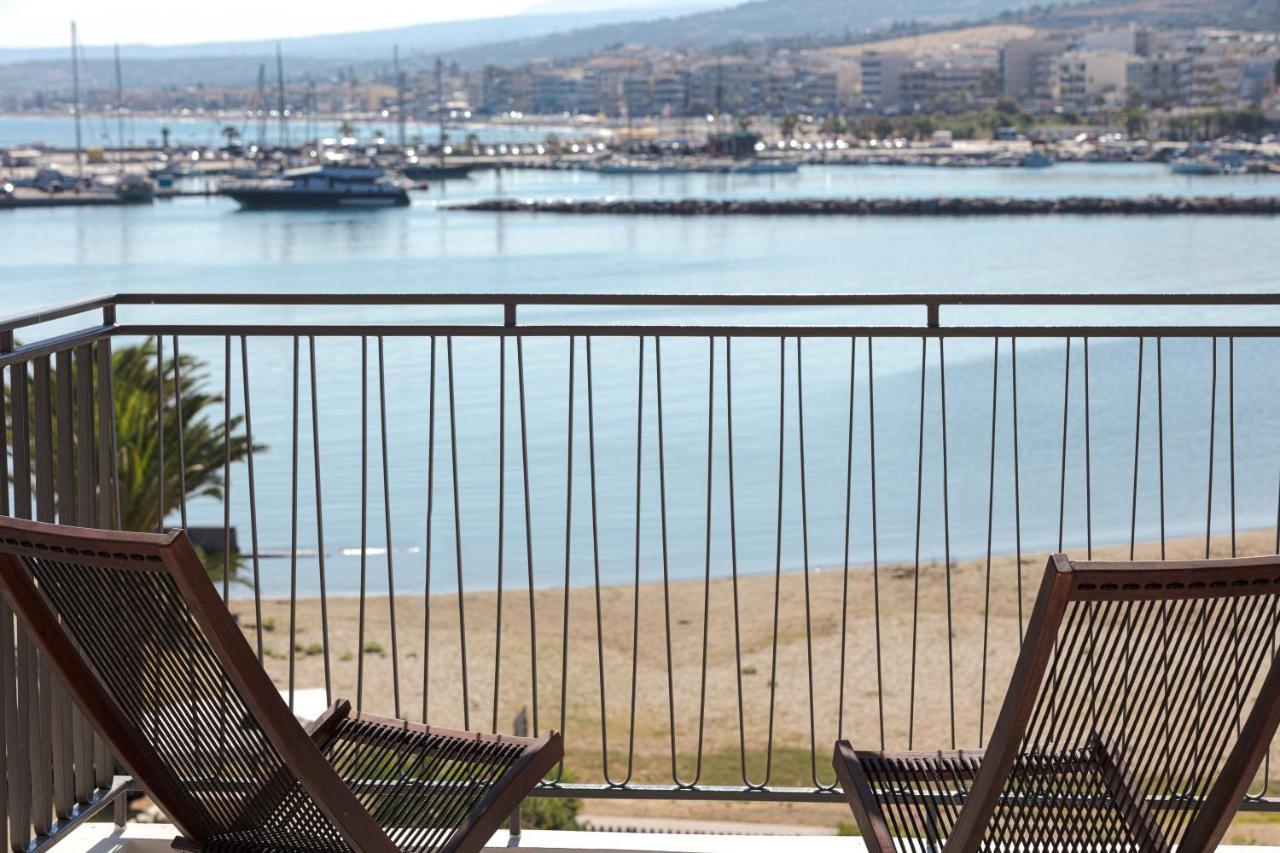V77 Seafront Suites Ретимно Экстерьер фото