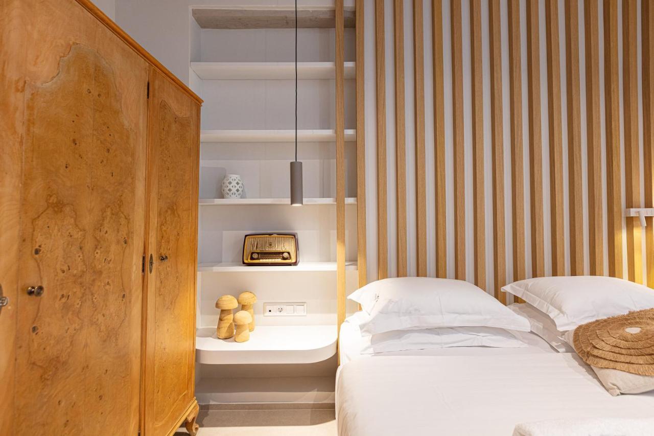 V77 Seafront Suites Ретимно Экстерьер фото