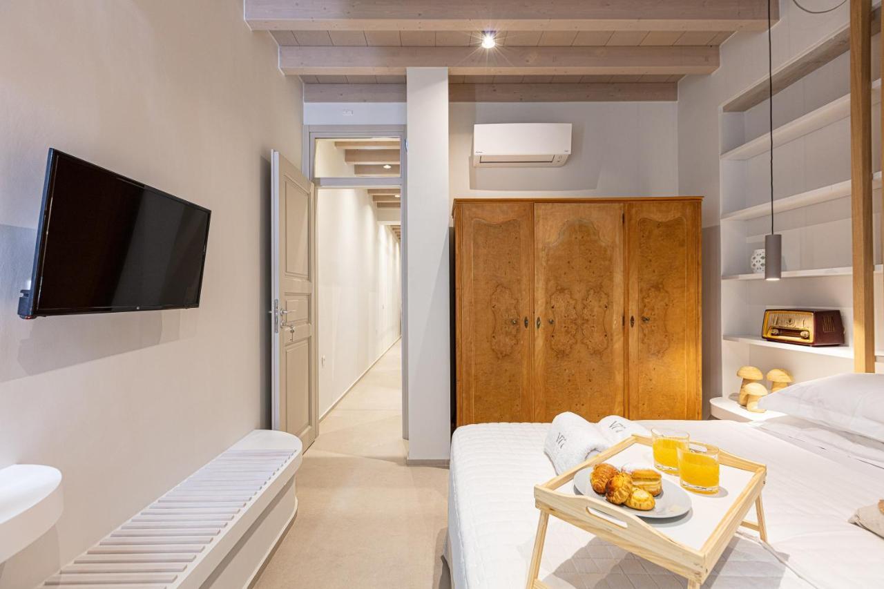 V77 Seafront Suites Ретимно Экстерьер фото